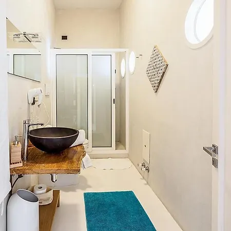 Sleeps 9 Pool Air Con Wifi أمالفي
