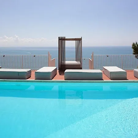 Sleeps 9 Pool Air Con Wifi فيلة *